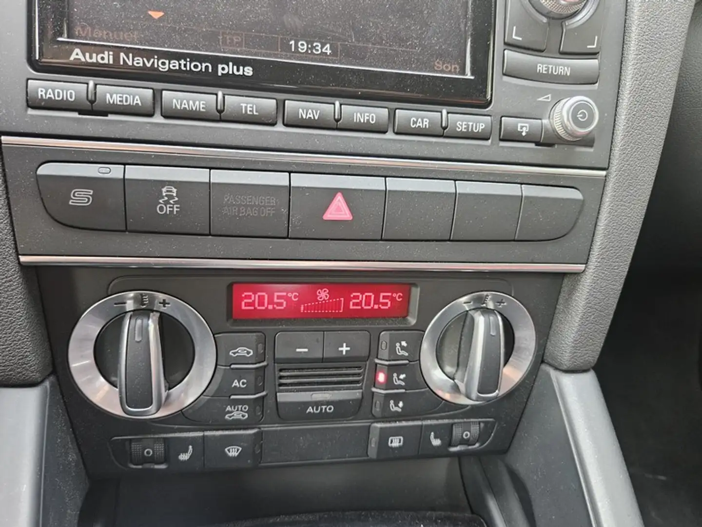 Audi RS3 2.5 TFSI 340 GAR 1 AN k - 2
