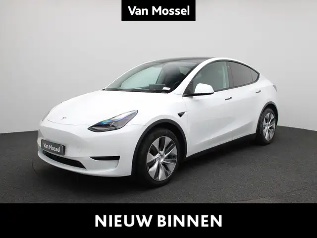 Tesla Model Y RWD