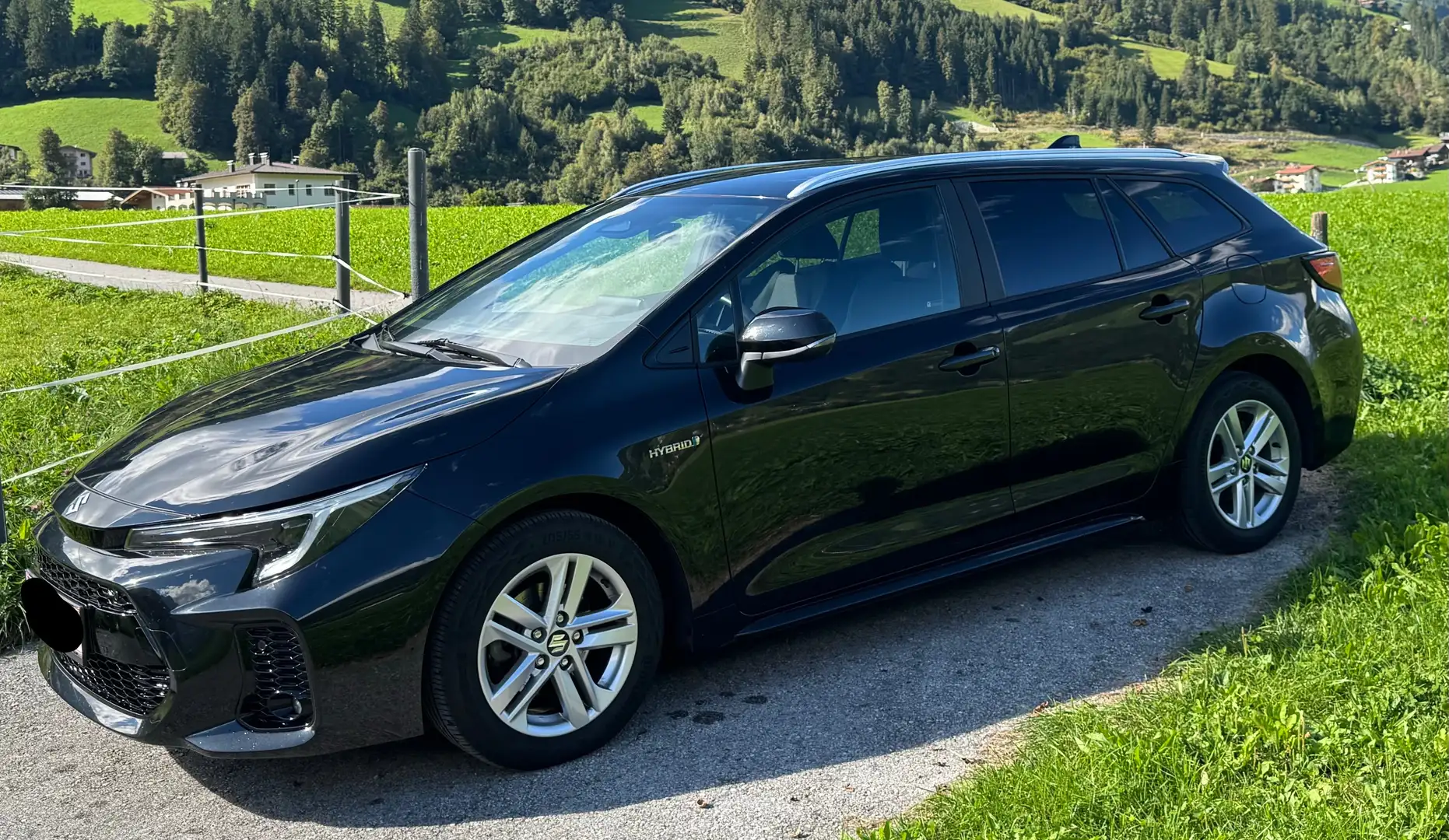 Suzuki Swace 1,8 HEV E-CVT Comfort+ Schwarz - 2