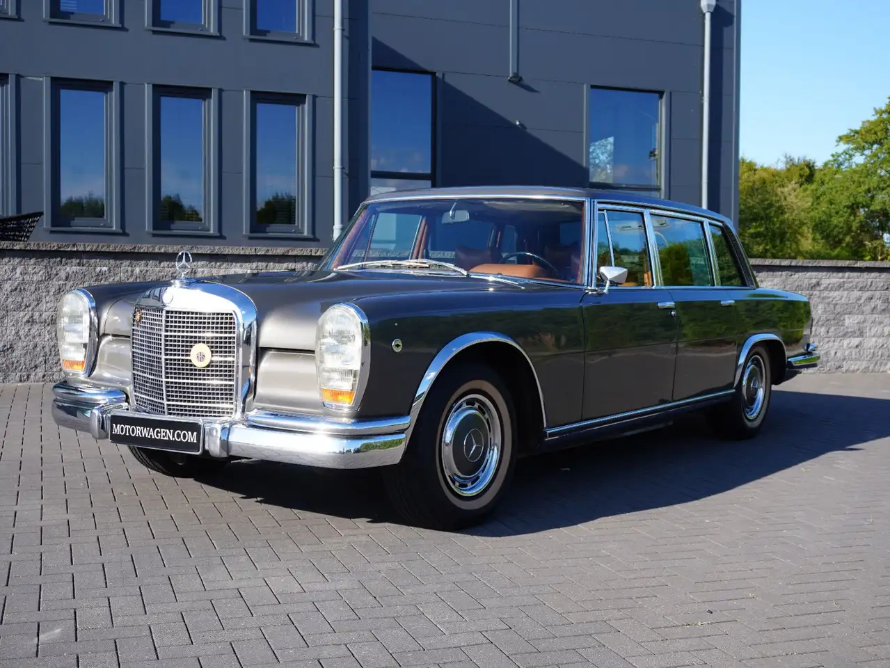Mercedes-Benz 600 W 100, foto 2