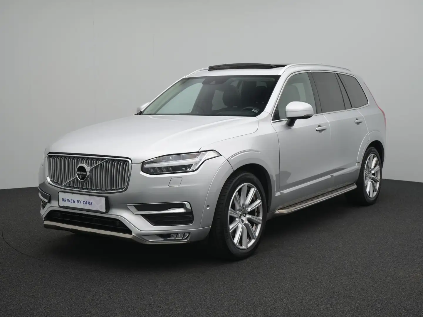 Volvo XC90 Inscription D5 AWD,HUD,360°,B&W,7P,TOTW,PAN Argent - 2