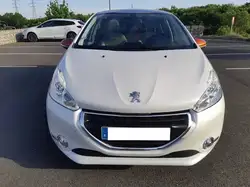 Peugeot 208 1.6 VTi 120ch BVA4 Roland Garros A