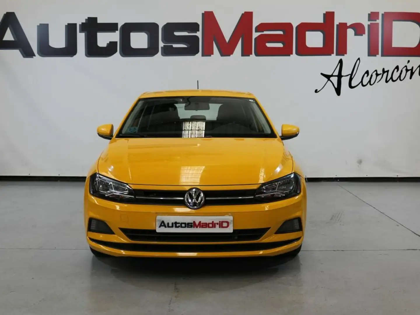 Volkswagen Polo Advance 1.6 TDI 70kW (95CV) Jaune - 2