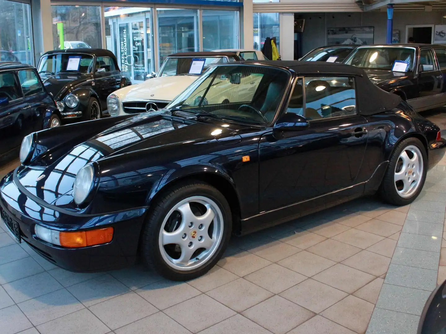 Porsche 964 911 Carrera 4 Cabriolet Blau - 1