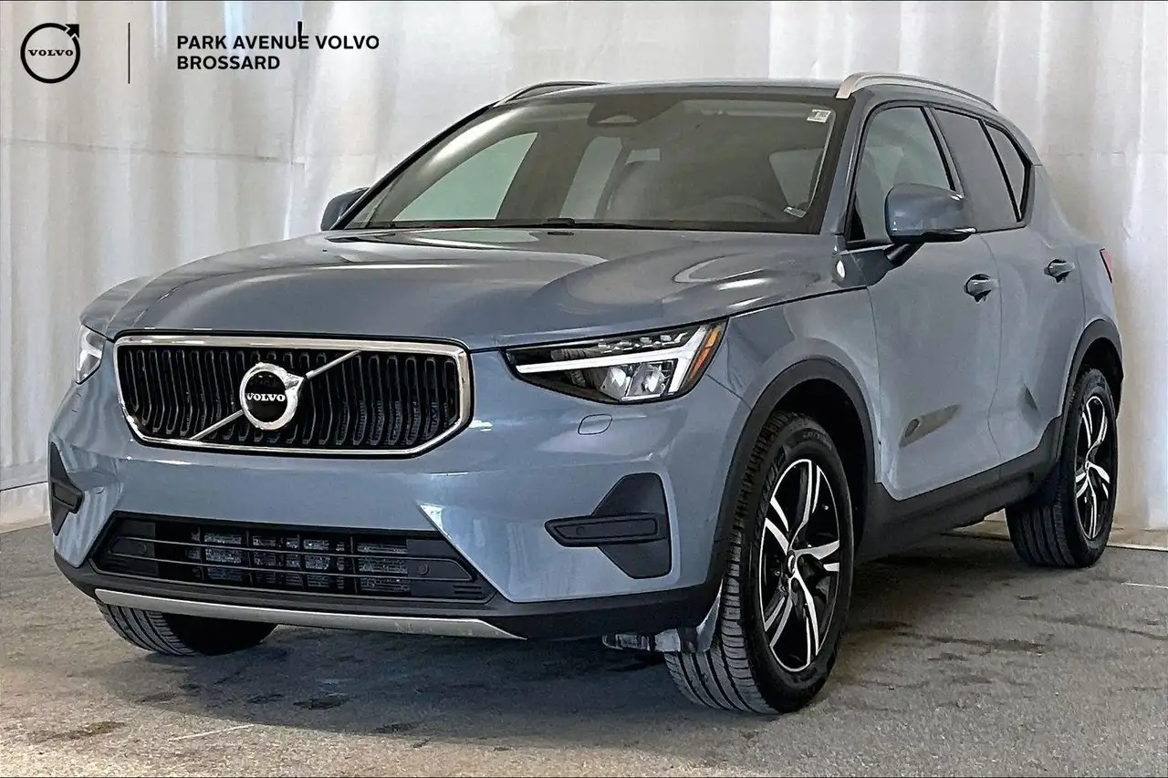 2023 Volvo XC40