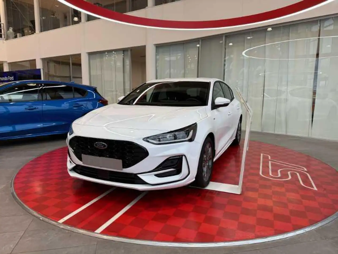Ford Focus 1.0t ecoboost h st-line 125cv Bianco - 1