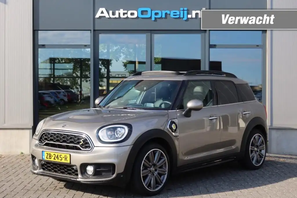 Mini Cooper SE Countryman 2019 из Европы — купить под ключ
