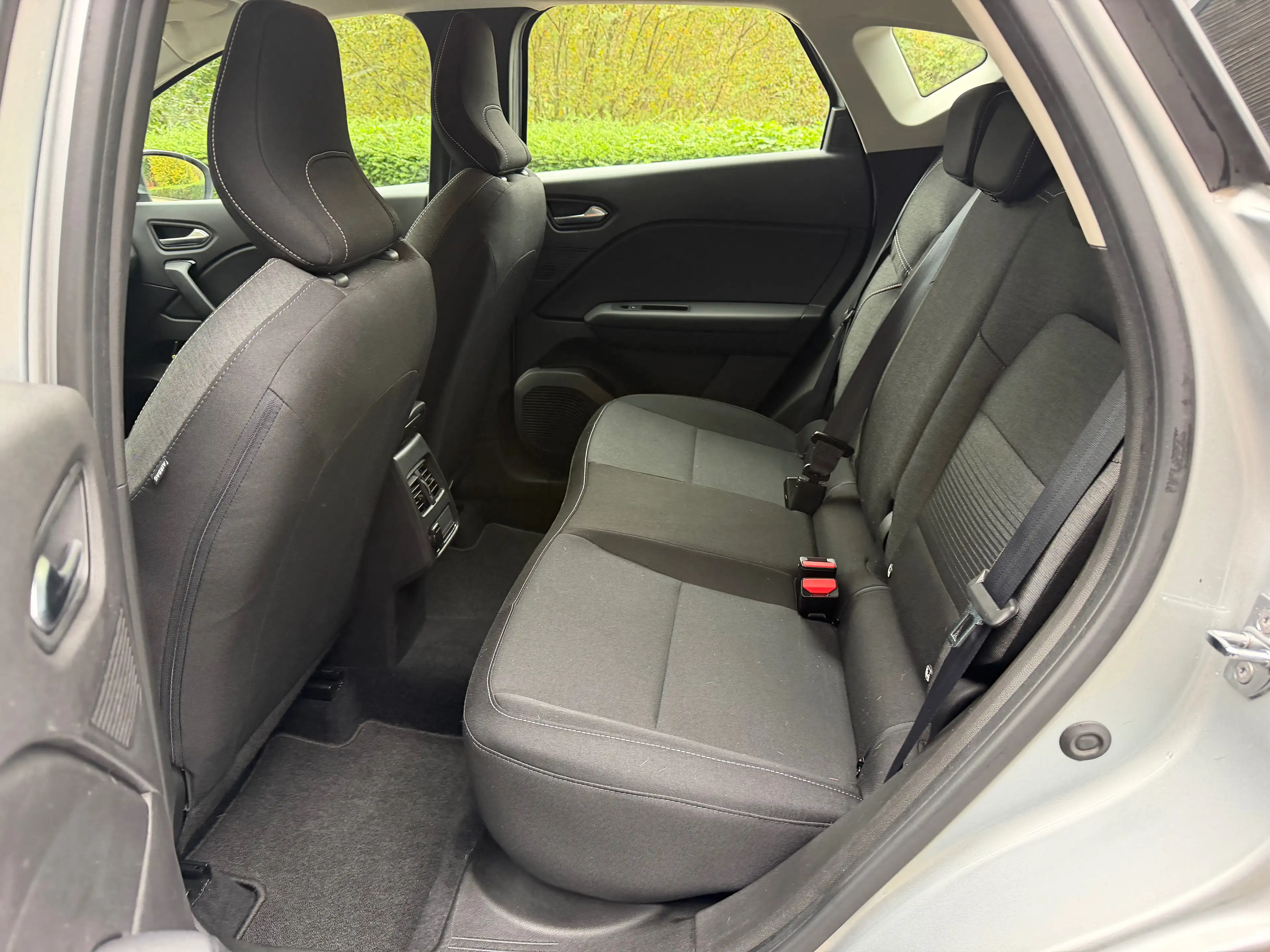 Renault Captur Captur 1.0 TCe Corporate Edit. GPF (Fl.)(EU6D) — photo 7