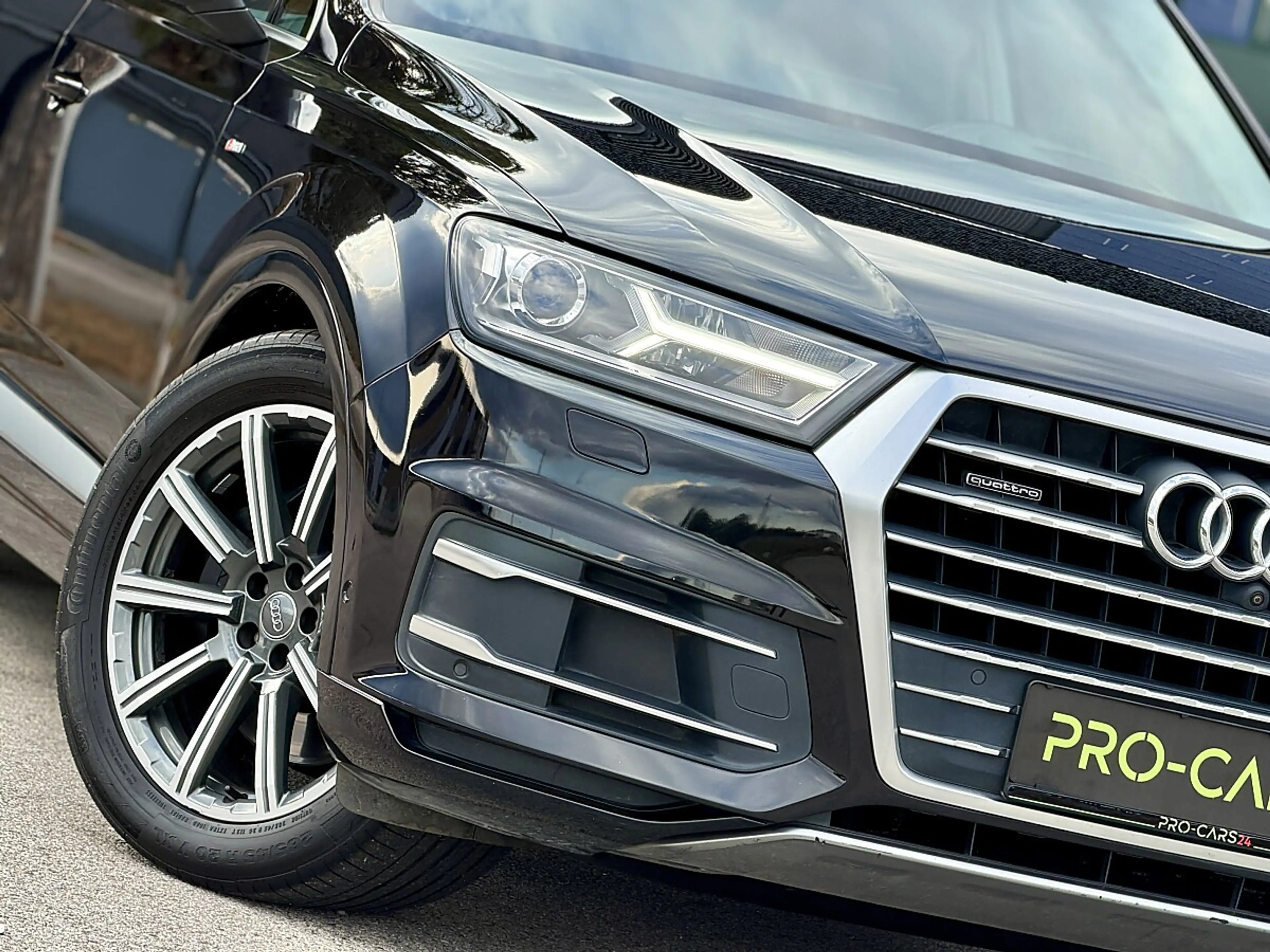 Audi Q7 3.0 TDI // BOSE // PANORAMADACH // SOFT CLOSE — photo 11
