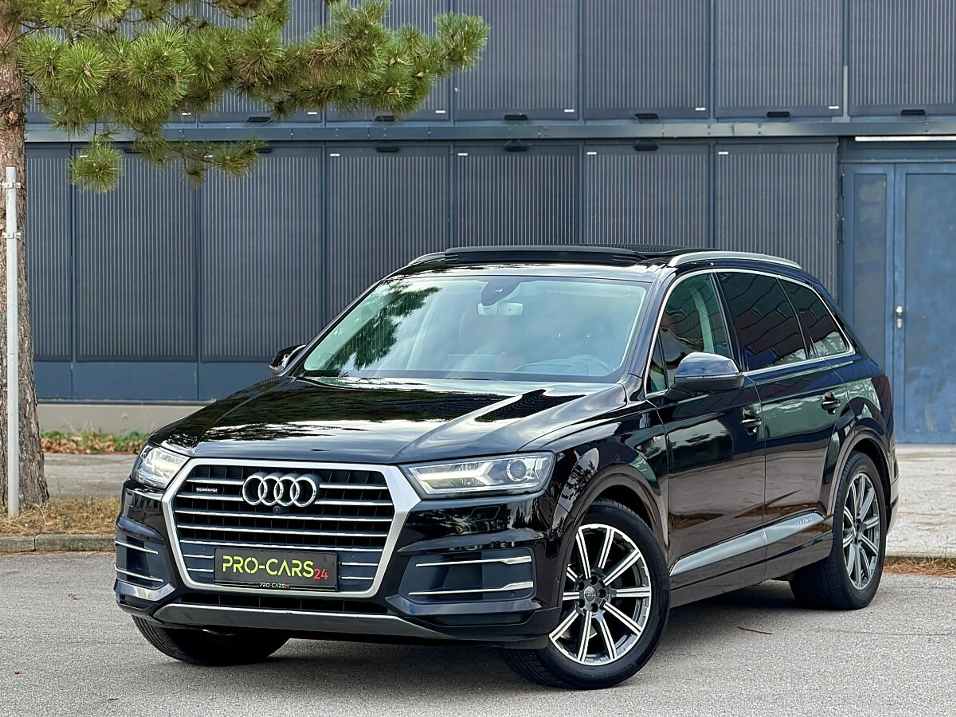 Audi Q7 3.0 TDI // BOSE // PANORAMADACH // SOFT CLOSE — photo 15