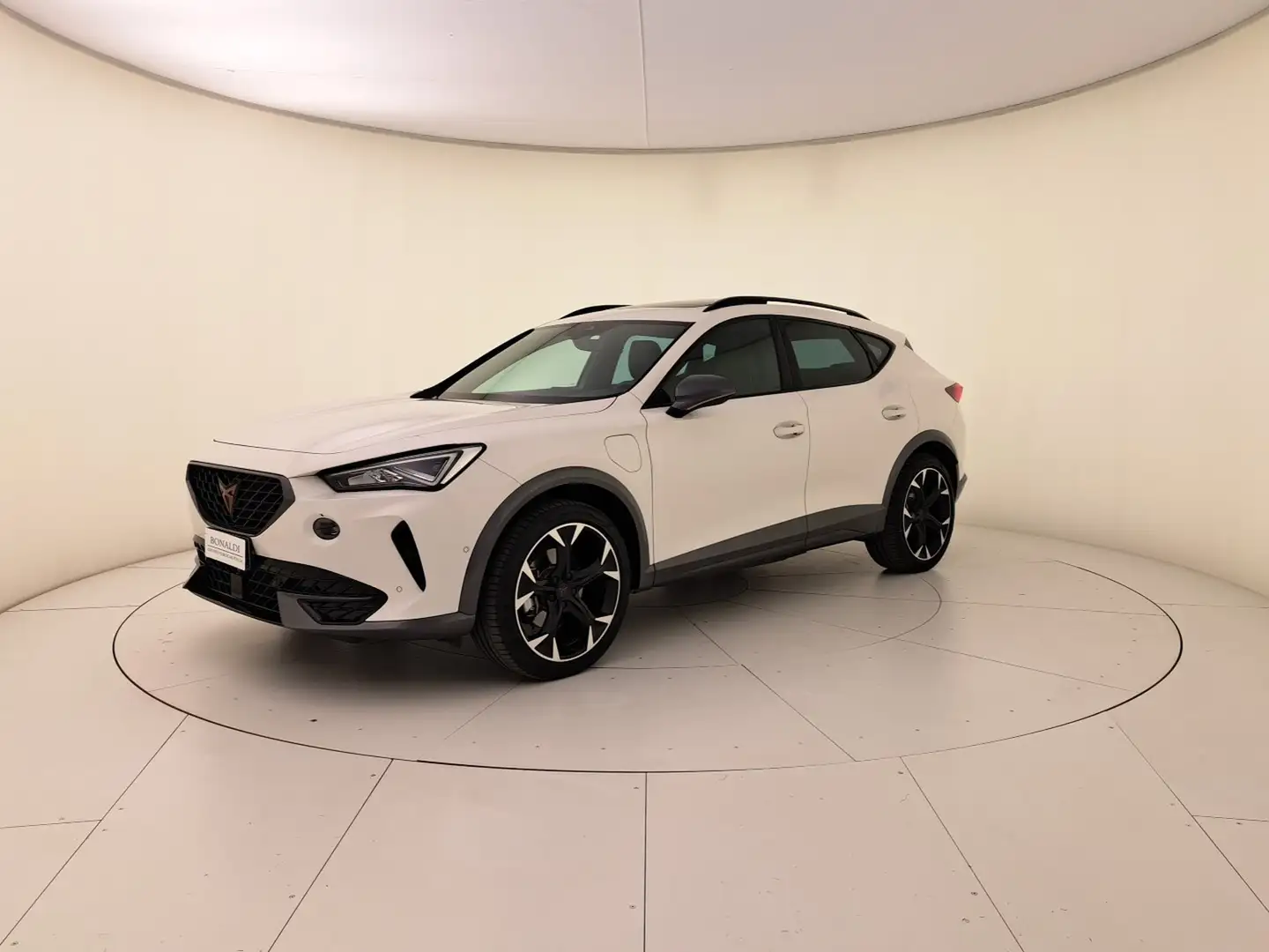 CUPRA Formentor 1.4 e-hybrid 204cv dsg Bianco - 1