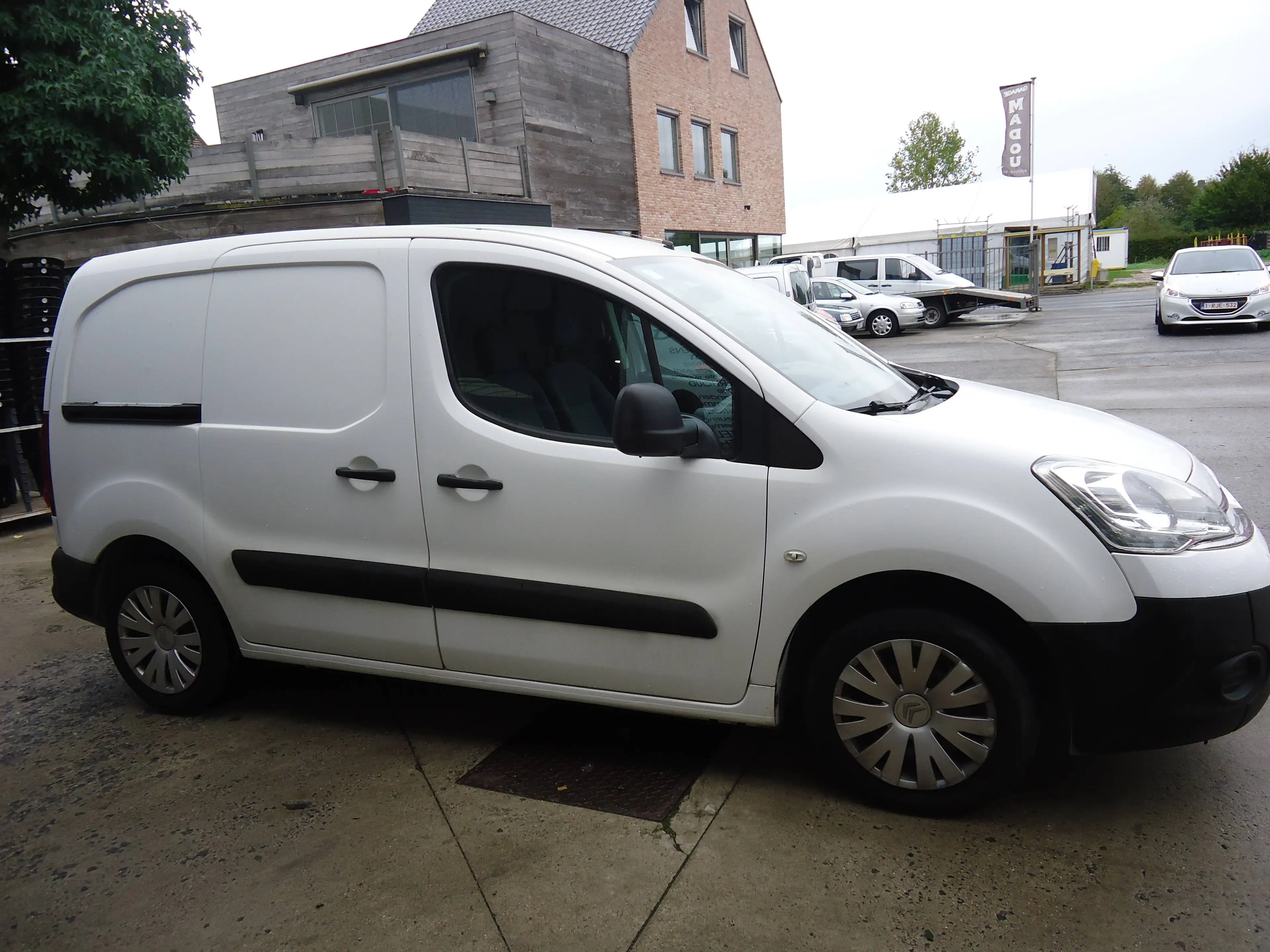 Citroen Berlingo 1.6 HDi 227 L1H1 Pack CD Airco — photo 4