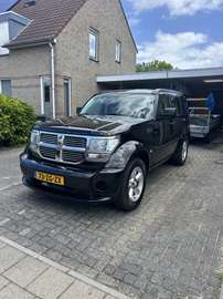 3.7 V6 SE