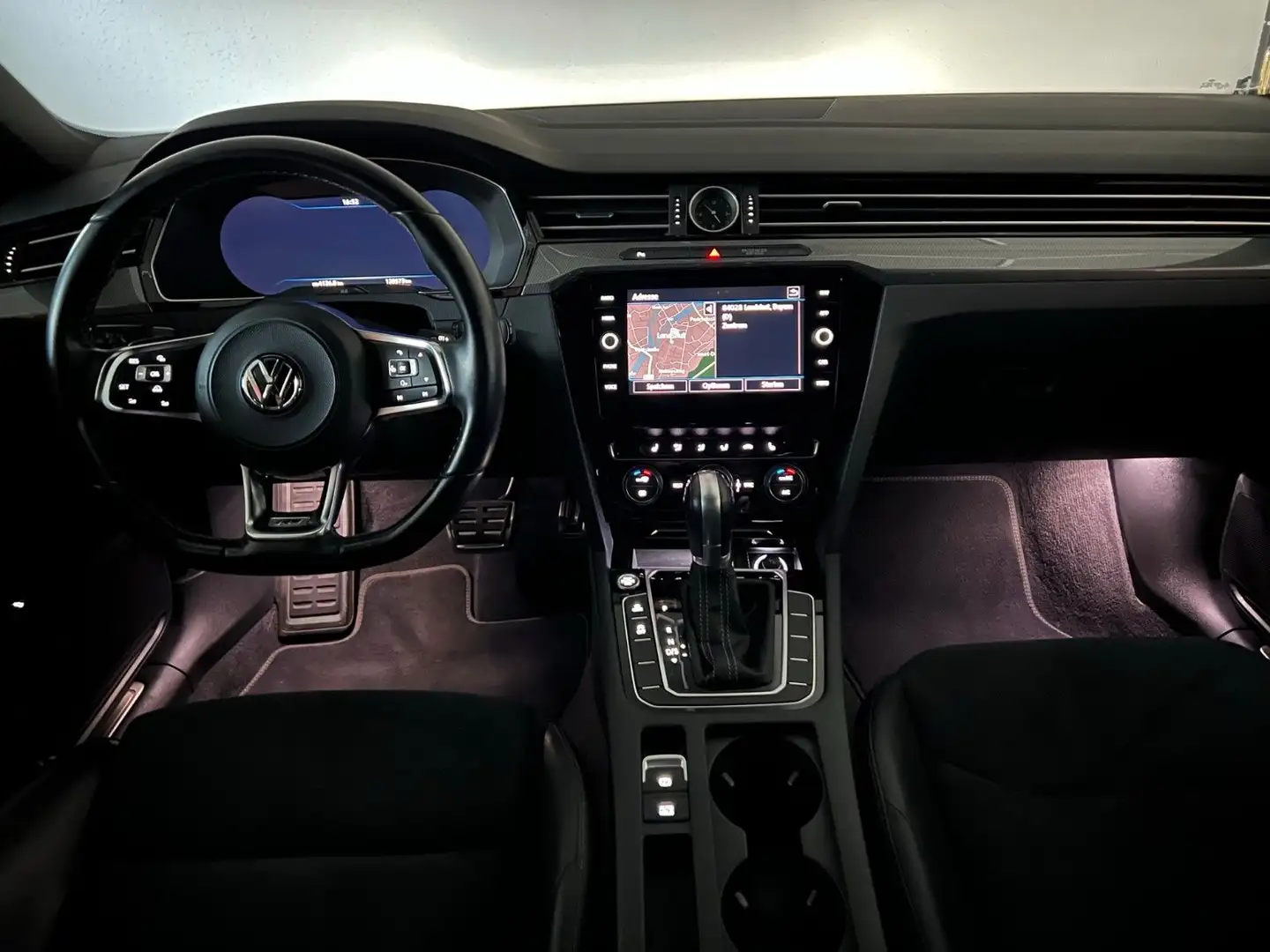 Volkswagen Arteon R-Line/DCC/LED/VRTL COCKPIT/20 ZOLL/19% Noir - 2