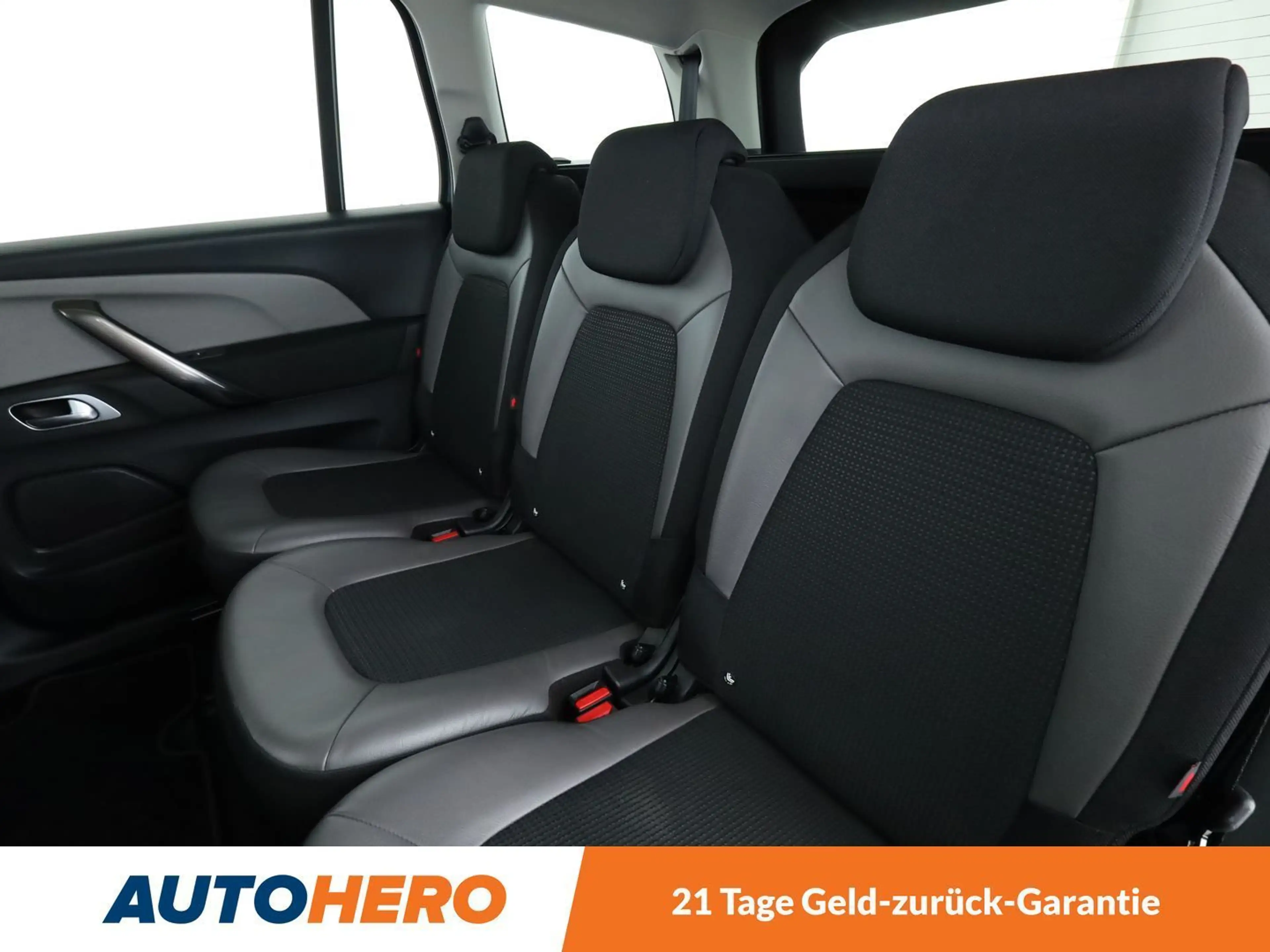 Citroen C4 SpaceTourer 1.5 Blue-HDi Shine Aut.*7-SITZER*NAVI*ACC*CAM* — photo 14