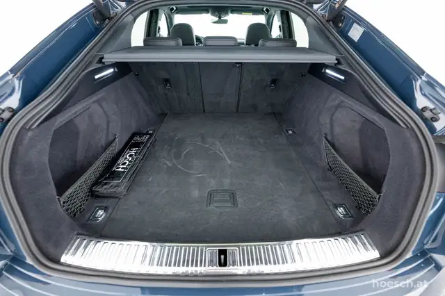 Audi Q8 e-tron 55 SB quattro 2x S-LINE PANO MATRIX LUFT -49% Ansicht 9