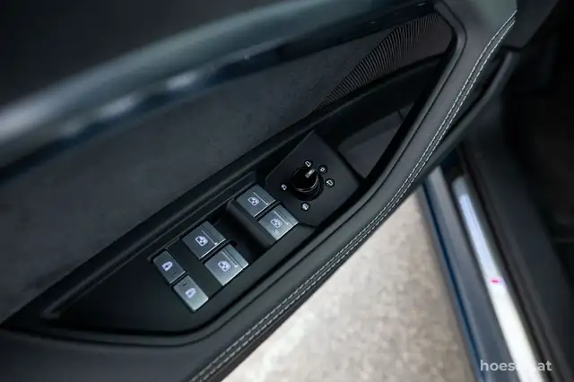 Audi Q8 e-tron 55 SB quattro 2x S-LINE PANO MATRIX LUFT -49% Ansicht 35