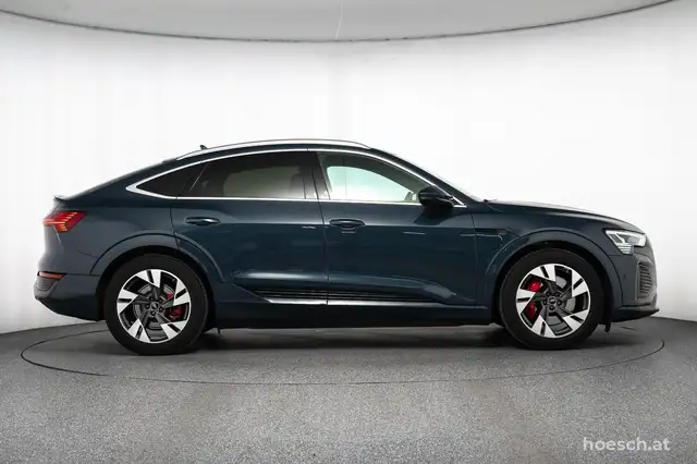 Audi Q8 e-tron 55 SB quattro 2x S-LINE PANO MATRIX LUFT -49% Ansicht 46
