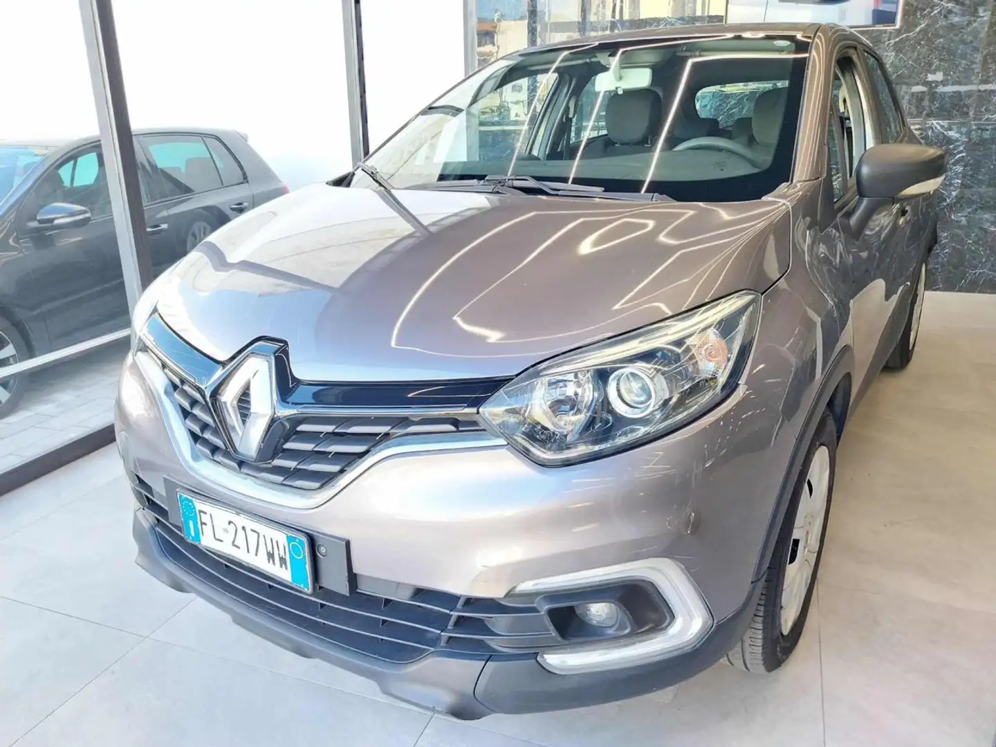Renault Captur dCi 8V 90 CV (Garanzia 12 Mesi) Beige - 2