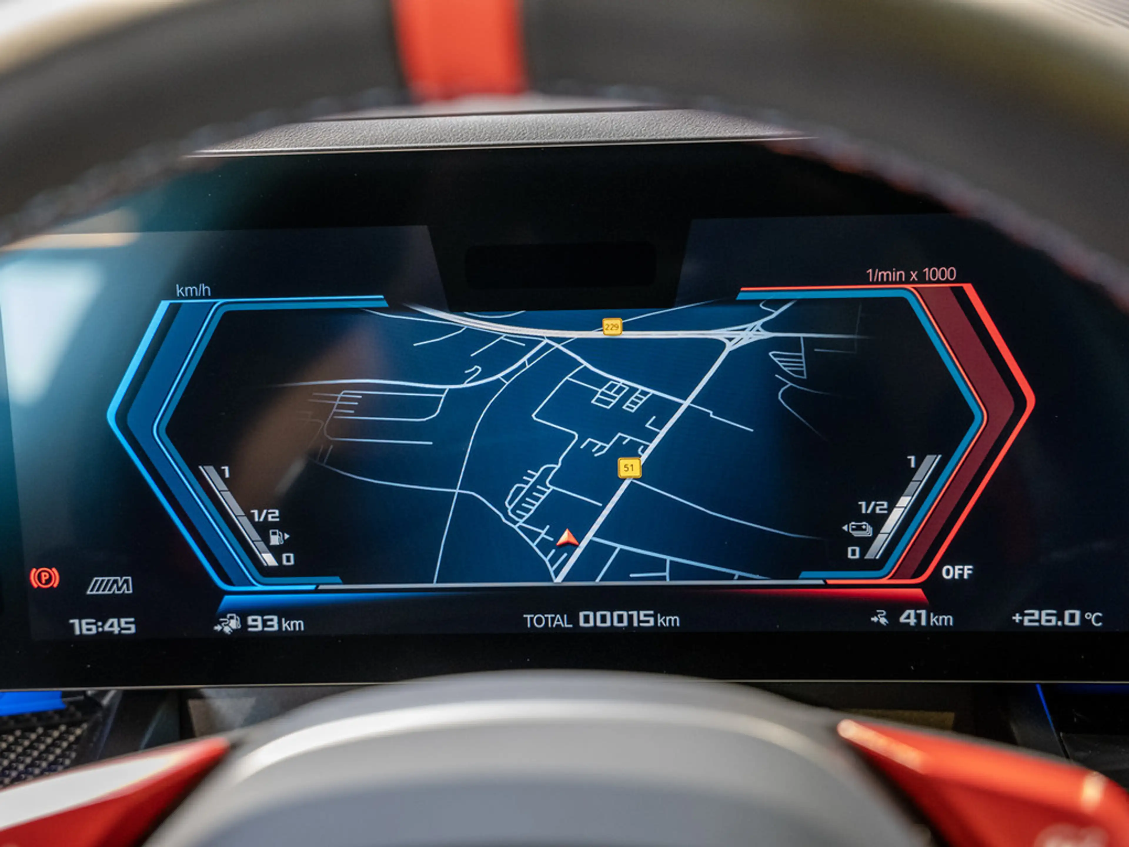 BMW M5 Touring 360° LED SITZBELÜFTUNG ACC AHK B&W — photo 14