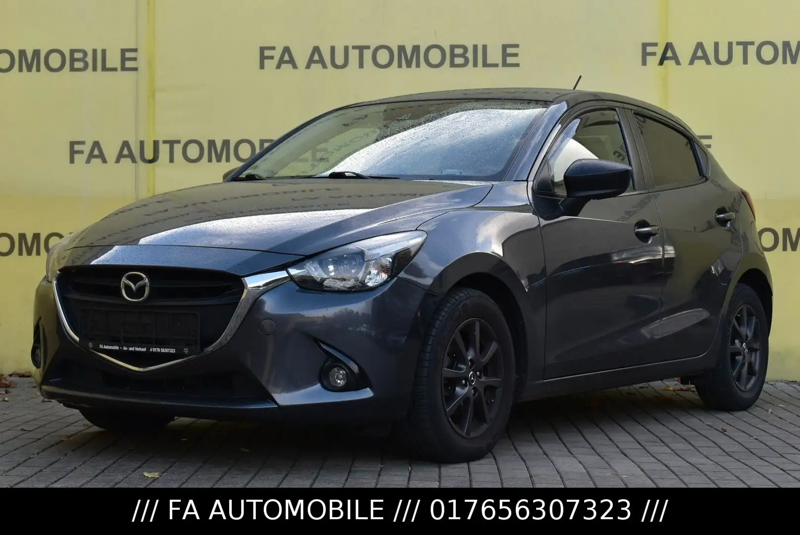 Mazda 2 Lim. Exclusive-Line/KLIMA/PDC/SHZ/NAVI/LED/ Gris - 1