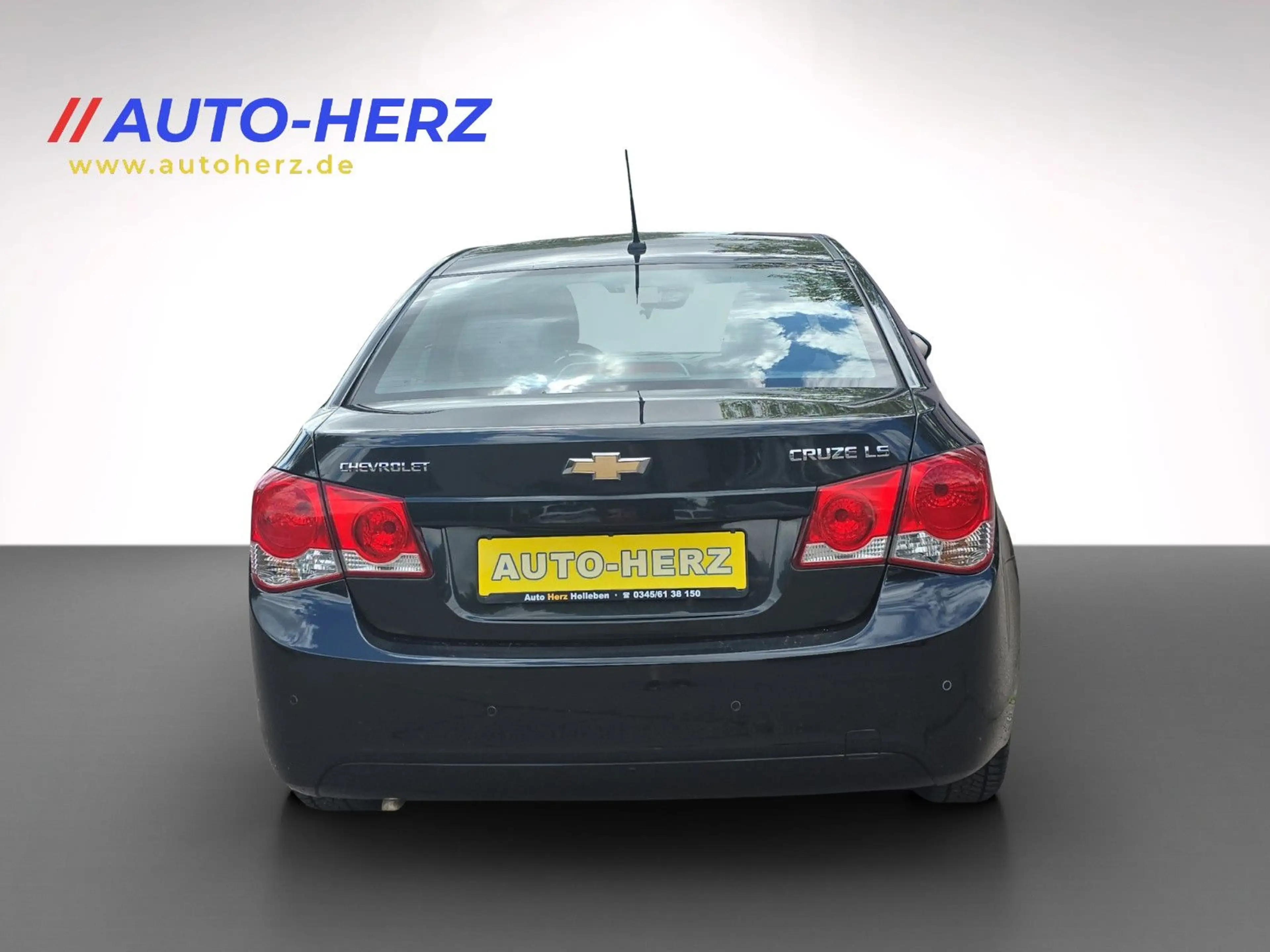 Chevrolet Cruze LS Limo. *KLIMA+PDC* — photo 10