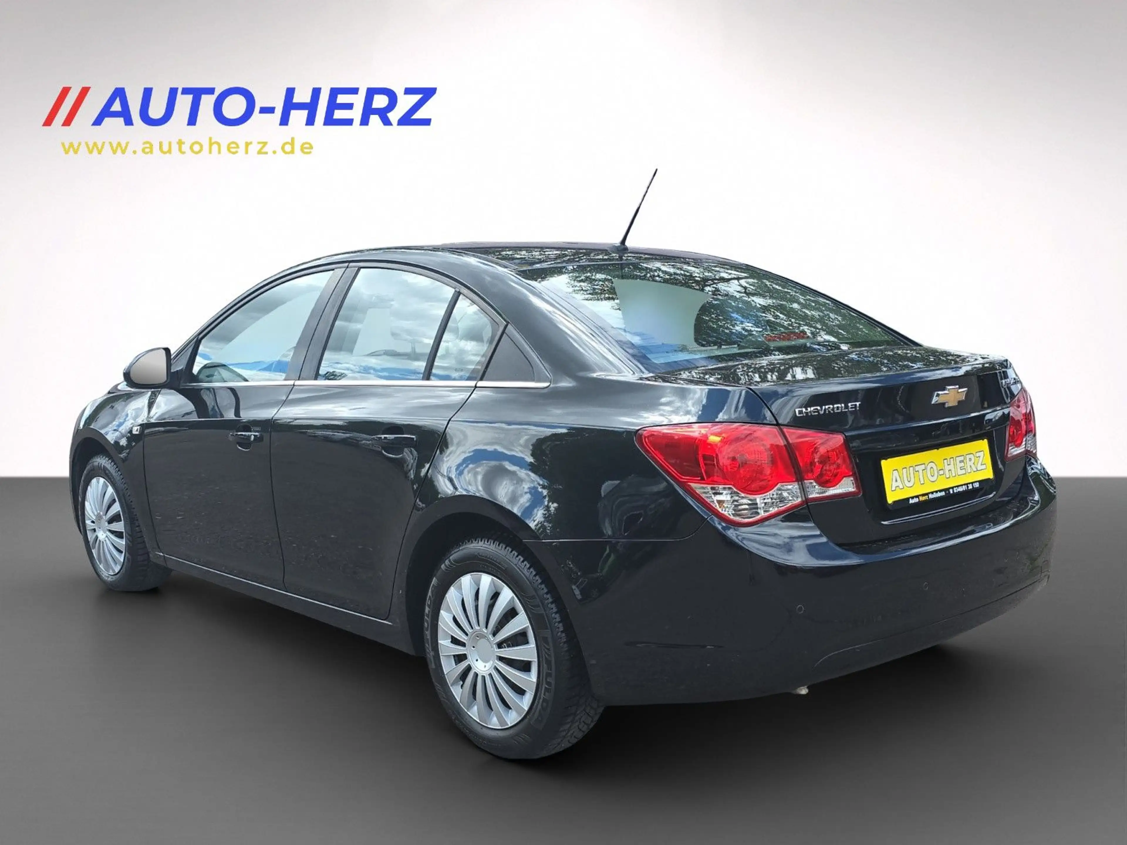 Chevrolet Cruze LS Limo. *KLIMA+PDC* — photo 9