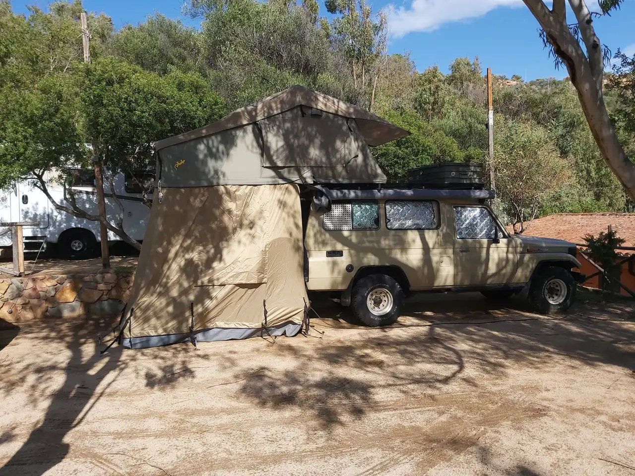 Toyota Land Cruiser BJ 75 LV, foto 6