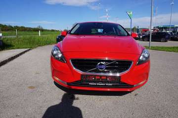 V 40 T3 2,0 Kinetic