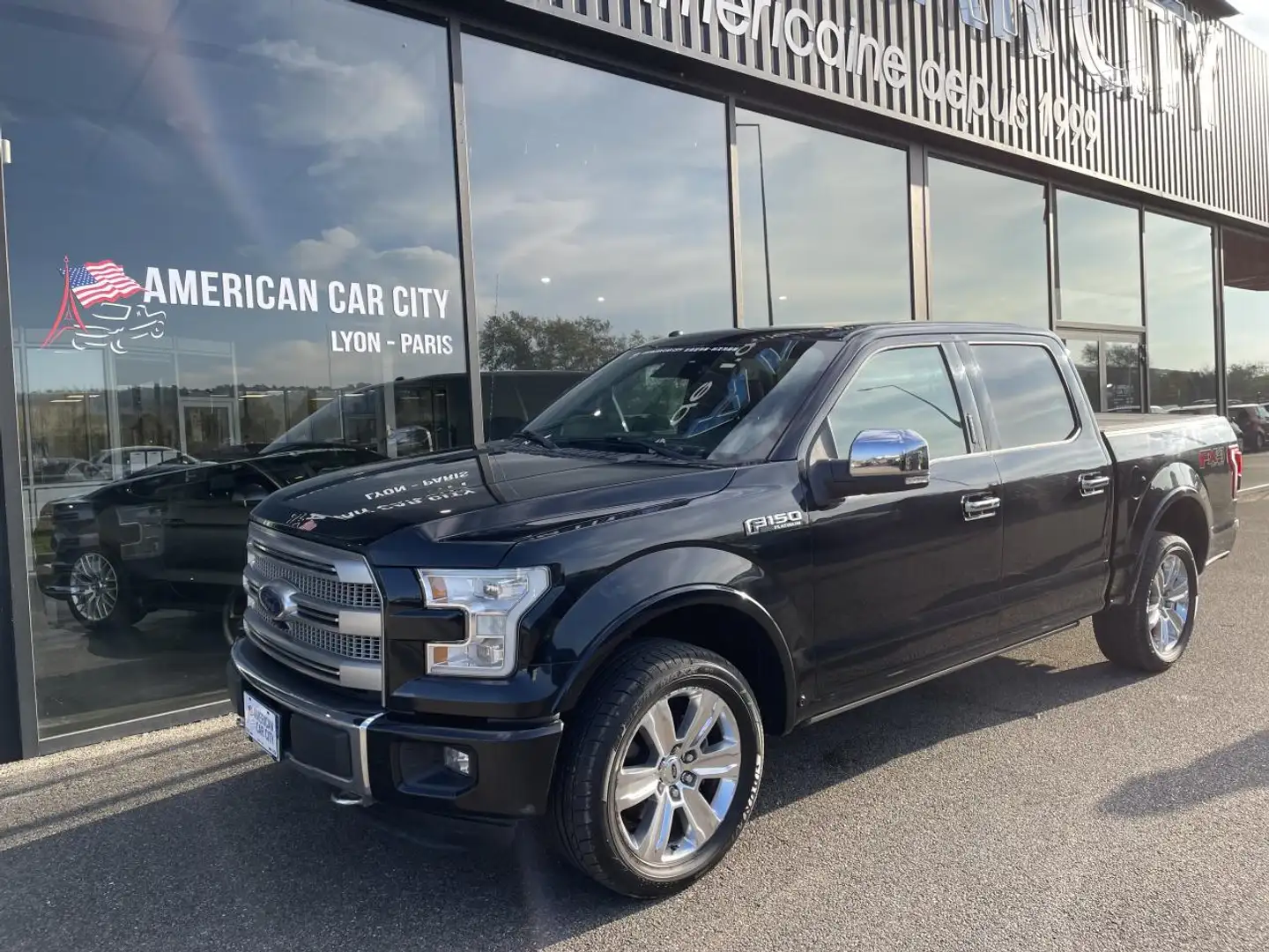 Ford F 150 SUPERCREW PLATINUM V8 5.0L FLEXFUEL - VENTE PRO Fekete - 1