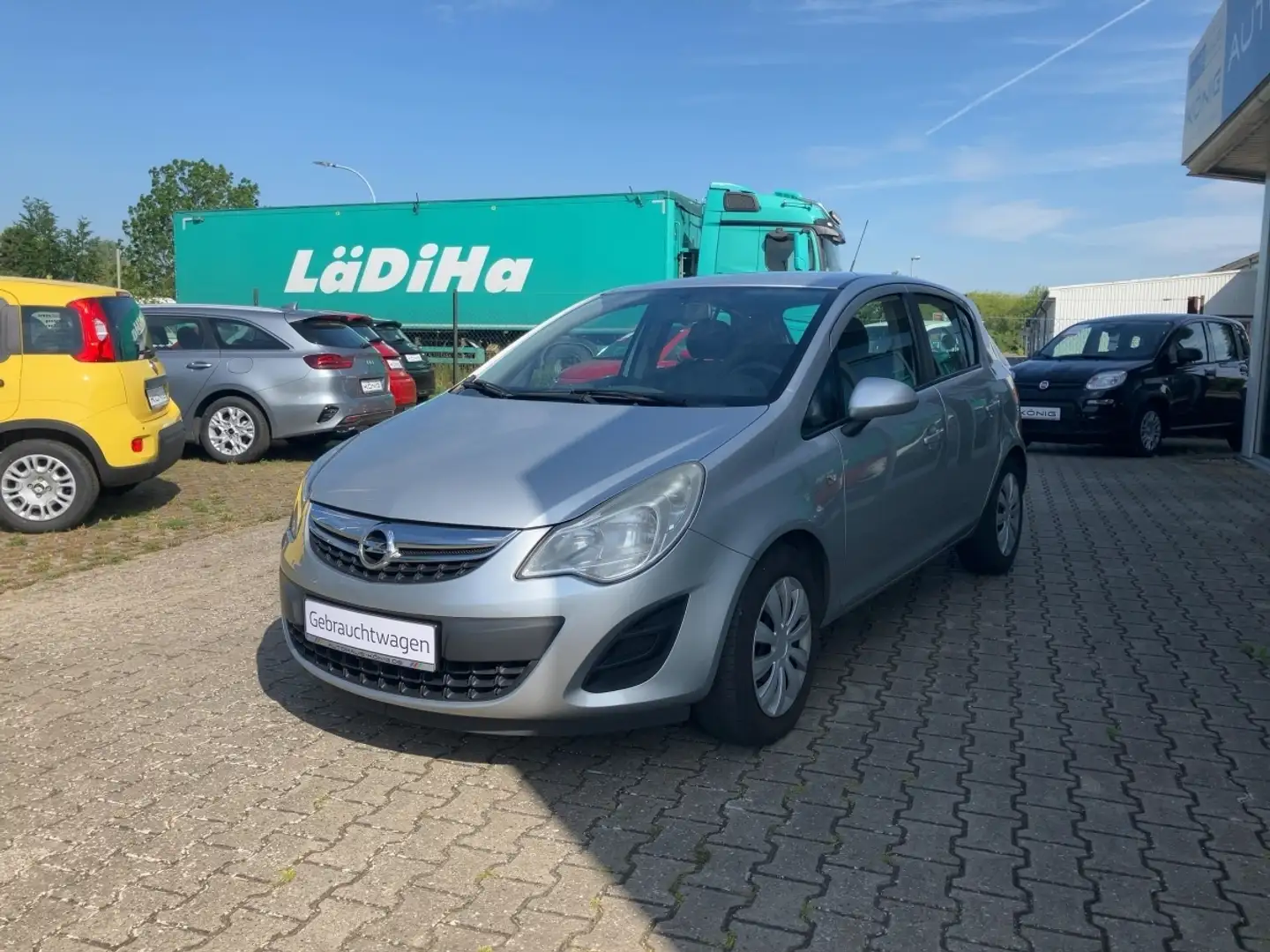 Opel Corsa D Edition Silber - 1
