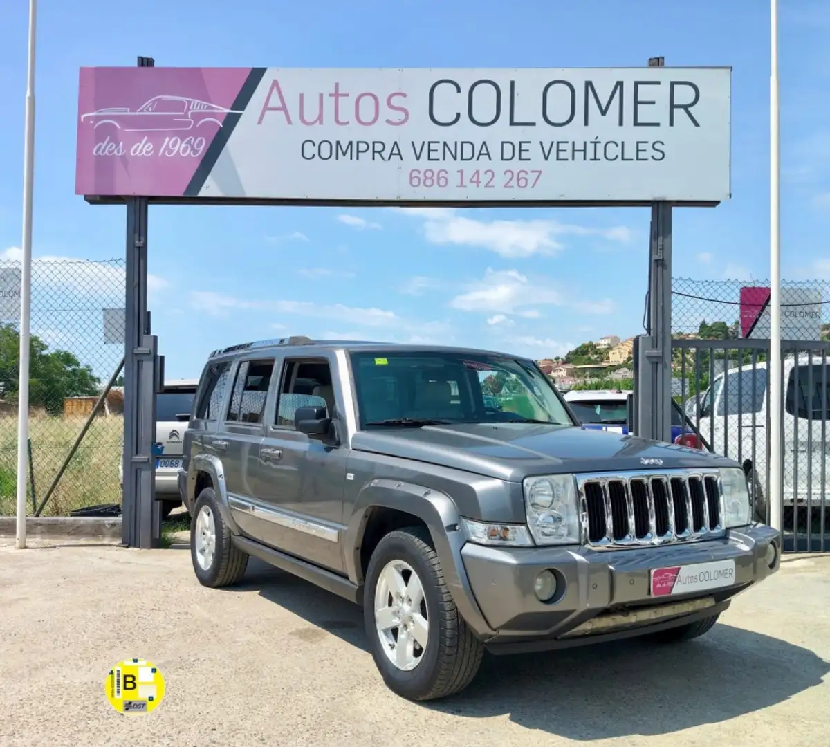 Jeep Commander 3.0CRD Limited Aut. Grau - 1