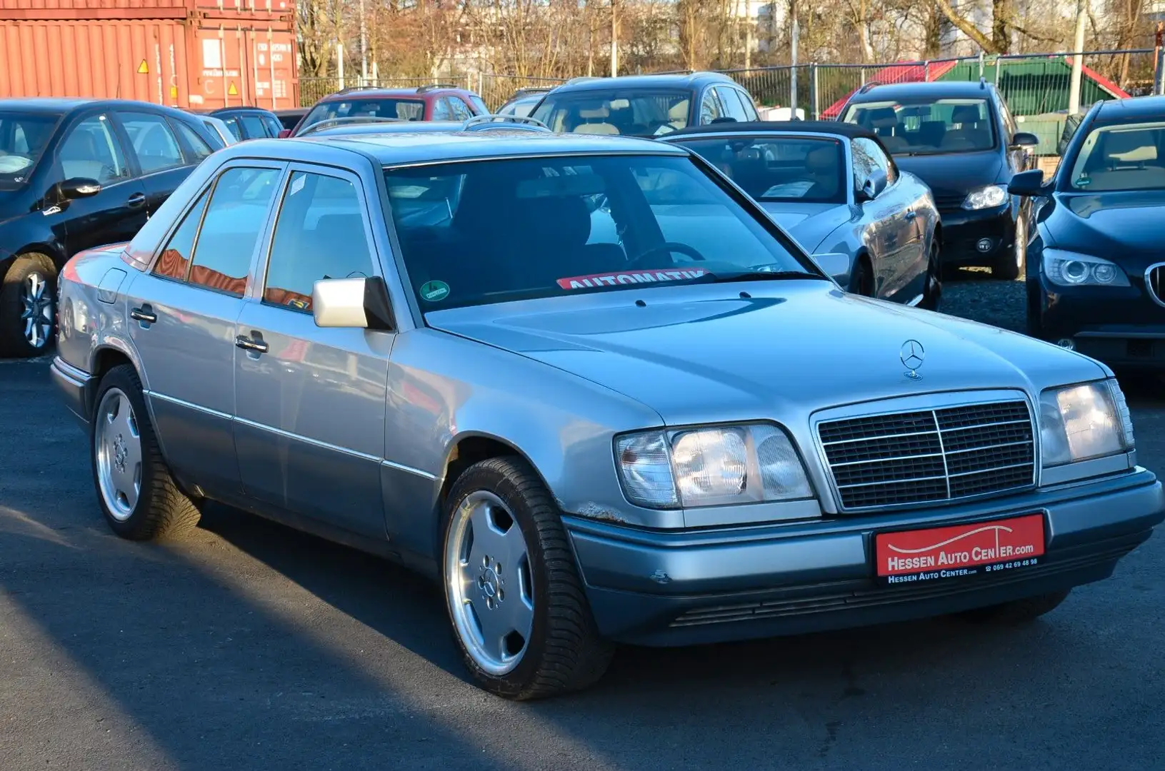Mercedes-Benz 280 E280*Lim.*Automatik*Klima*ABS*RadCass.*el.SD* Silber - 1
