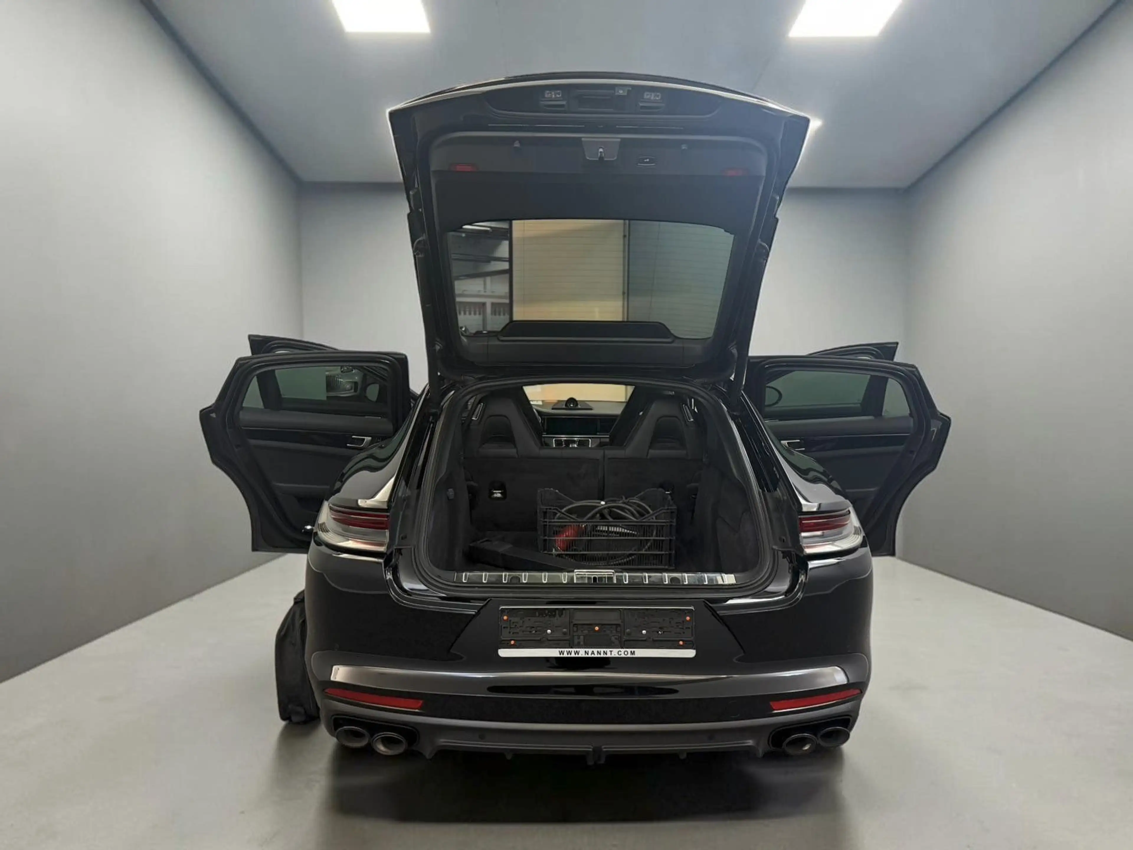Porsche Panamera 4 E-Hybrid*PANO*NACHTSICHT*4-ZONE*21Z*E — photo 7