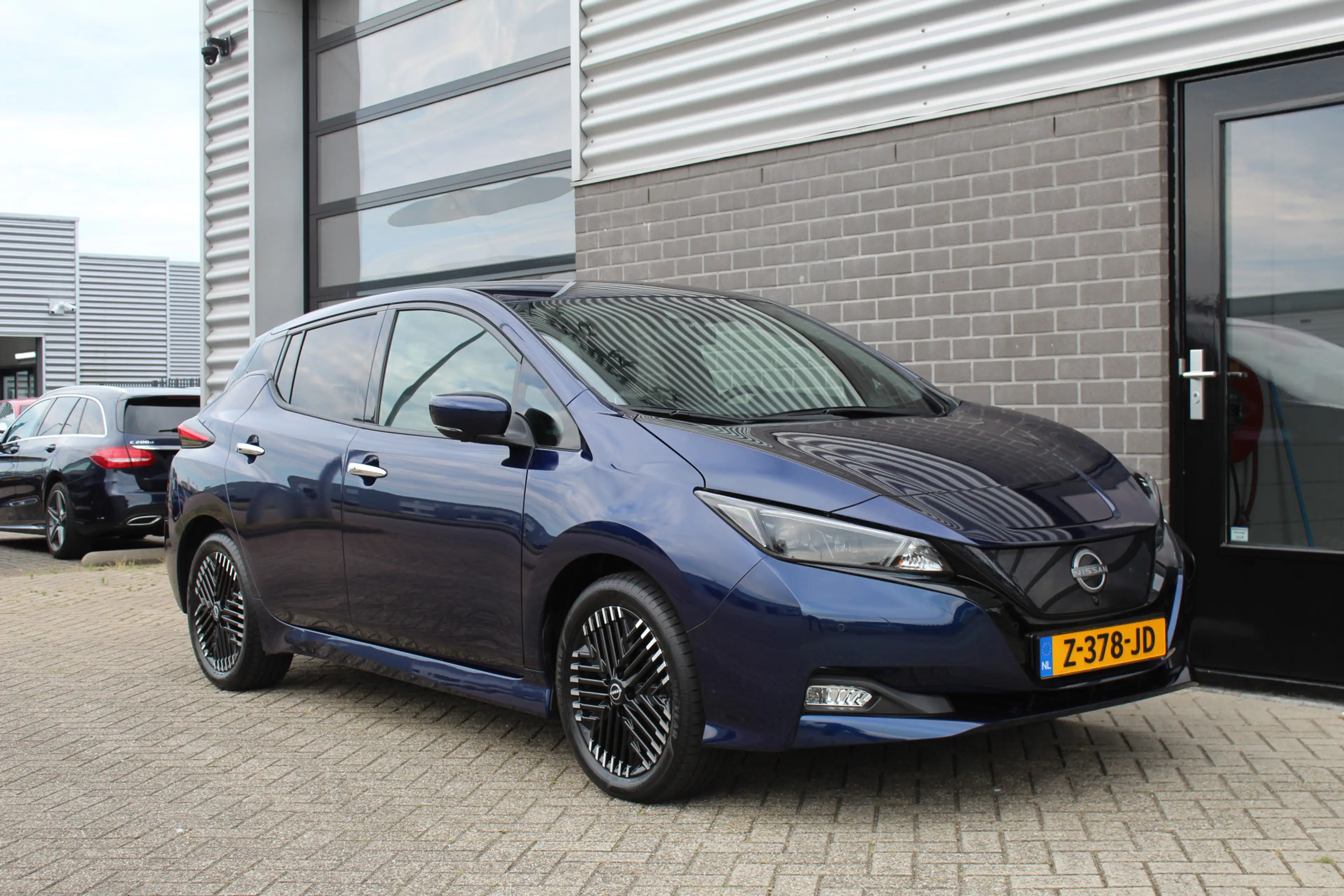Nissan Leaf Tekna 39 kWh / Carplay / 360 Camera / N.A.P. — photo 6