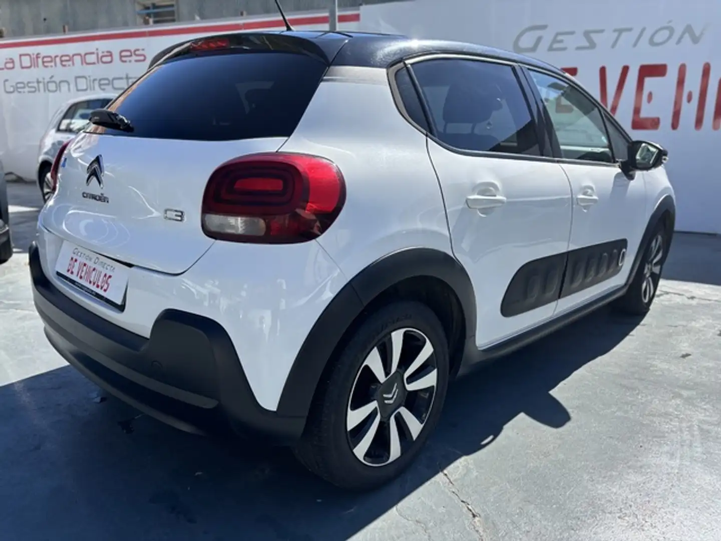 Citroen C3 1.2 PureTech S&S Shine 83 Blanc - 2