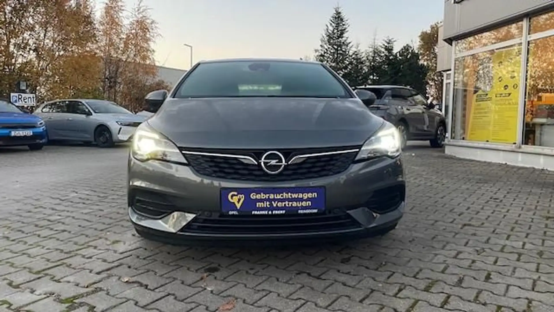 Opel Astra Elegance Kamera+Navi+SHZ+LED Grau - 2