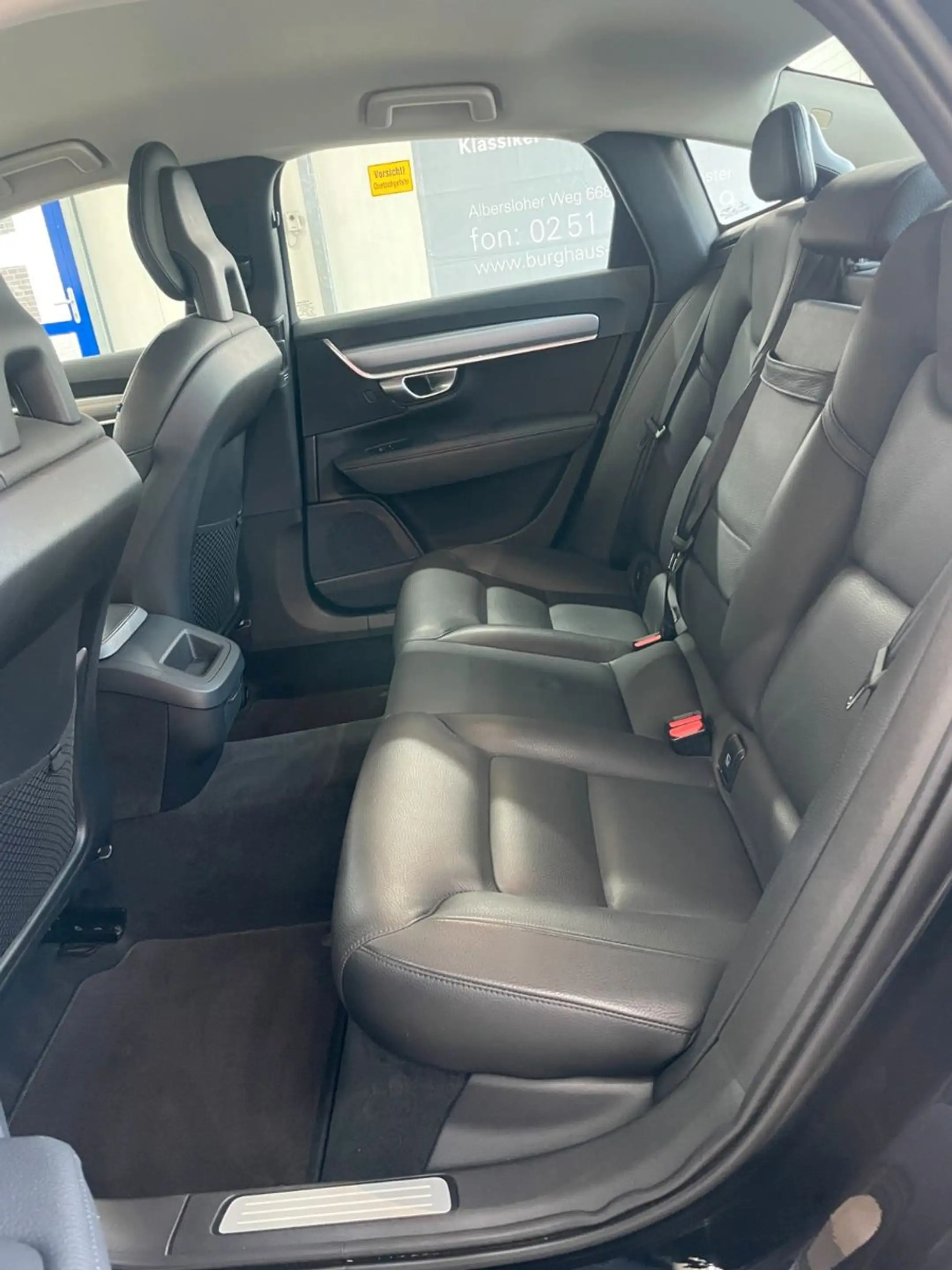Volvo S90 LIM MOMENTUM/LEDER/SENUS/NAVI/ACC/SPUR/PDC — photo 13