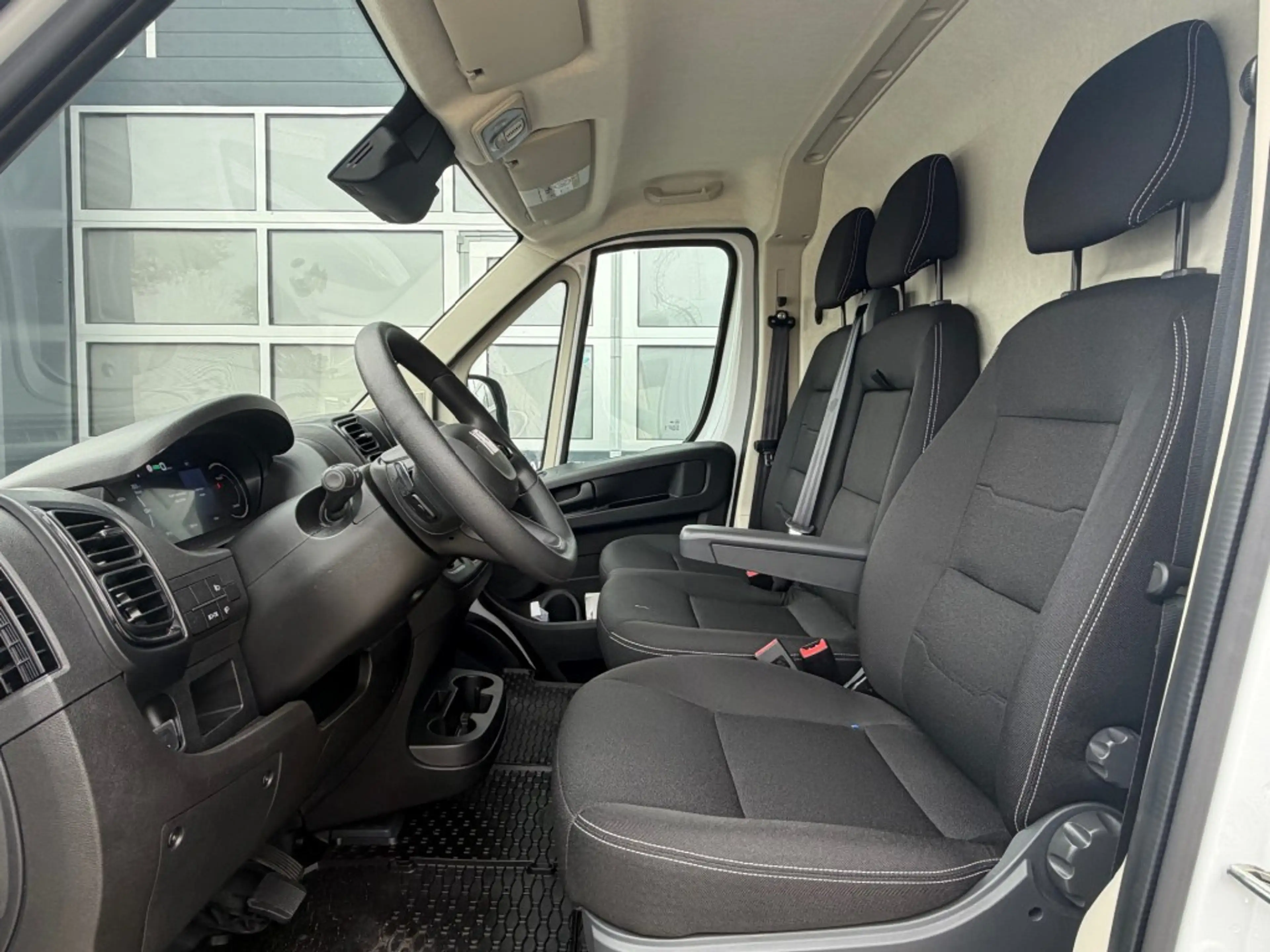 Fiat Ducato L4H2 e-Ducato 205KW 110kWh 424km WLTP / Carplay / — photo 13