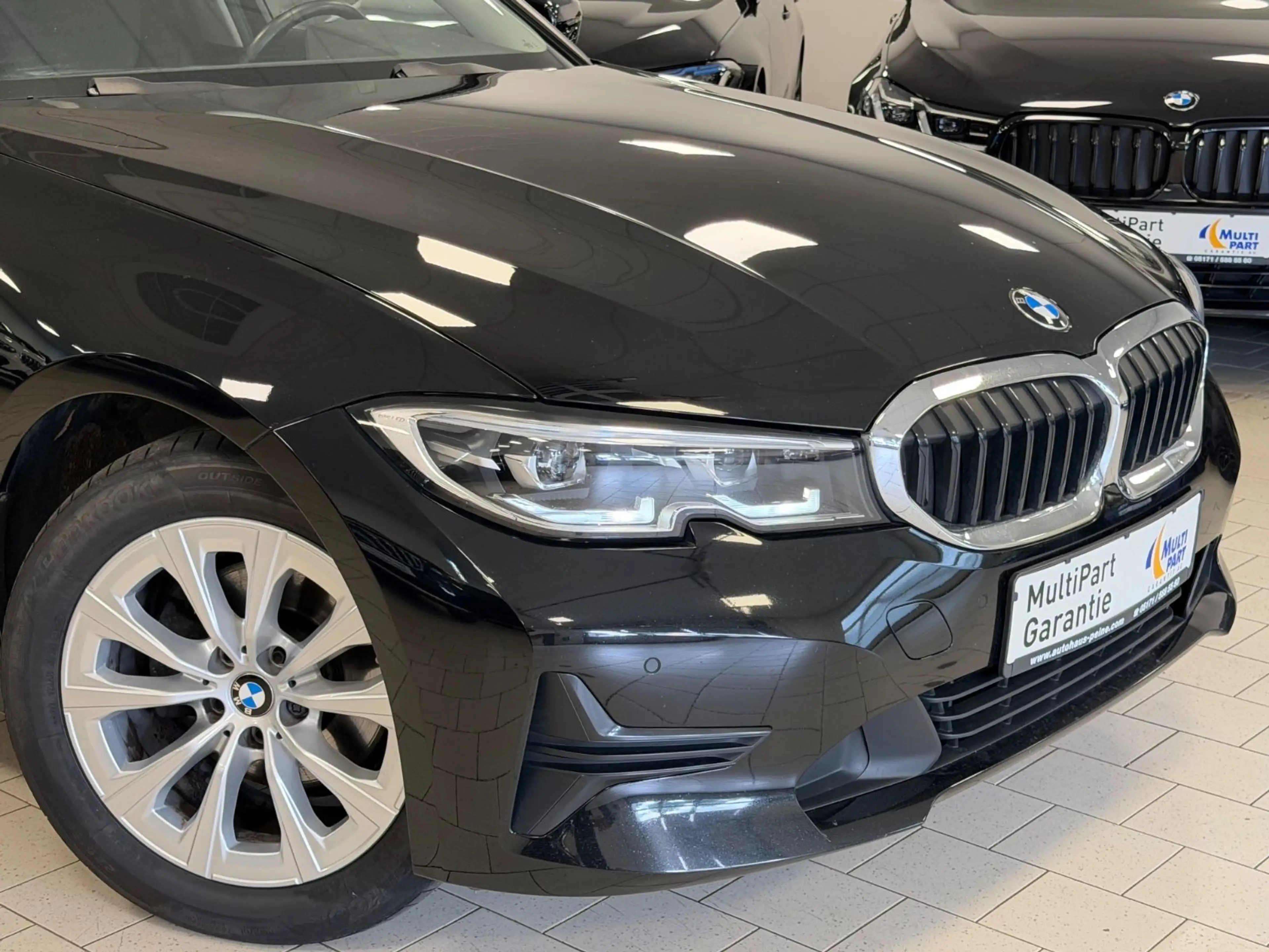 BMW 320 xd Advan/Aut/Navi/SportSitz/SitzHeiz/LED/PDC — photo 4