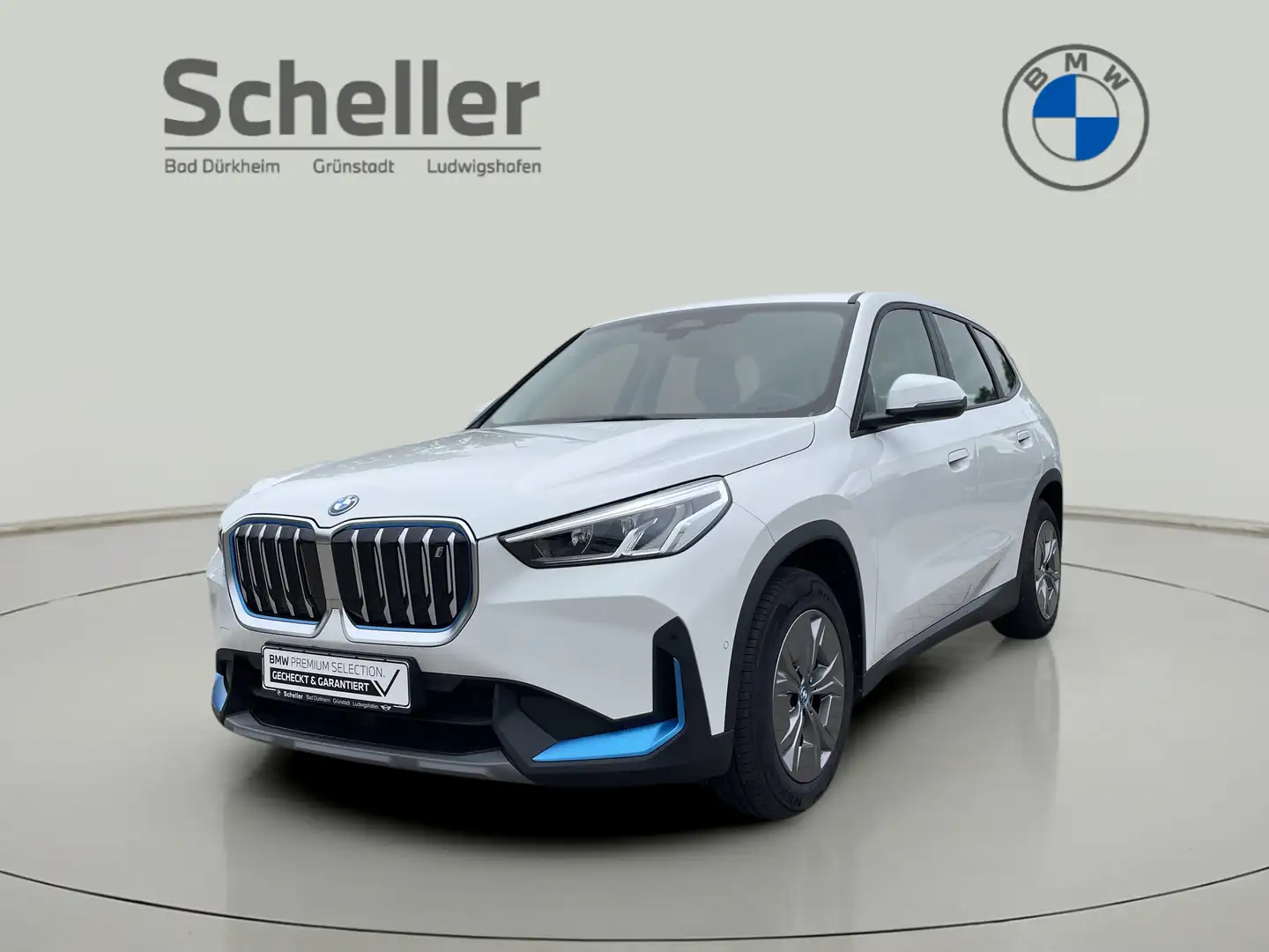 BMW iX1 xDrive30 DAB LED RFK Parkassistent Shz PDC Blanc - 1