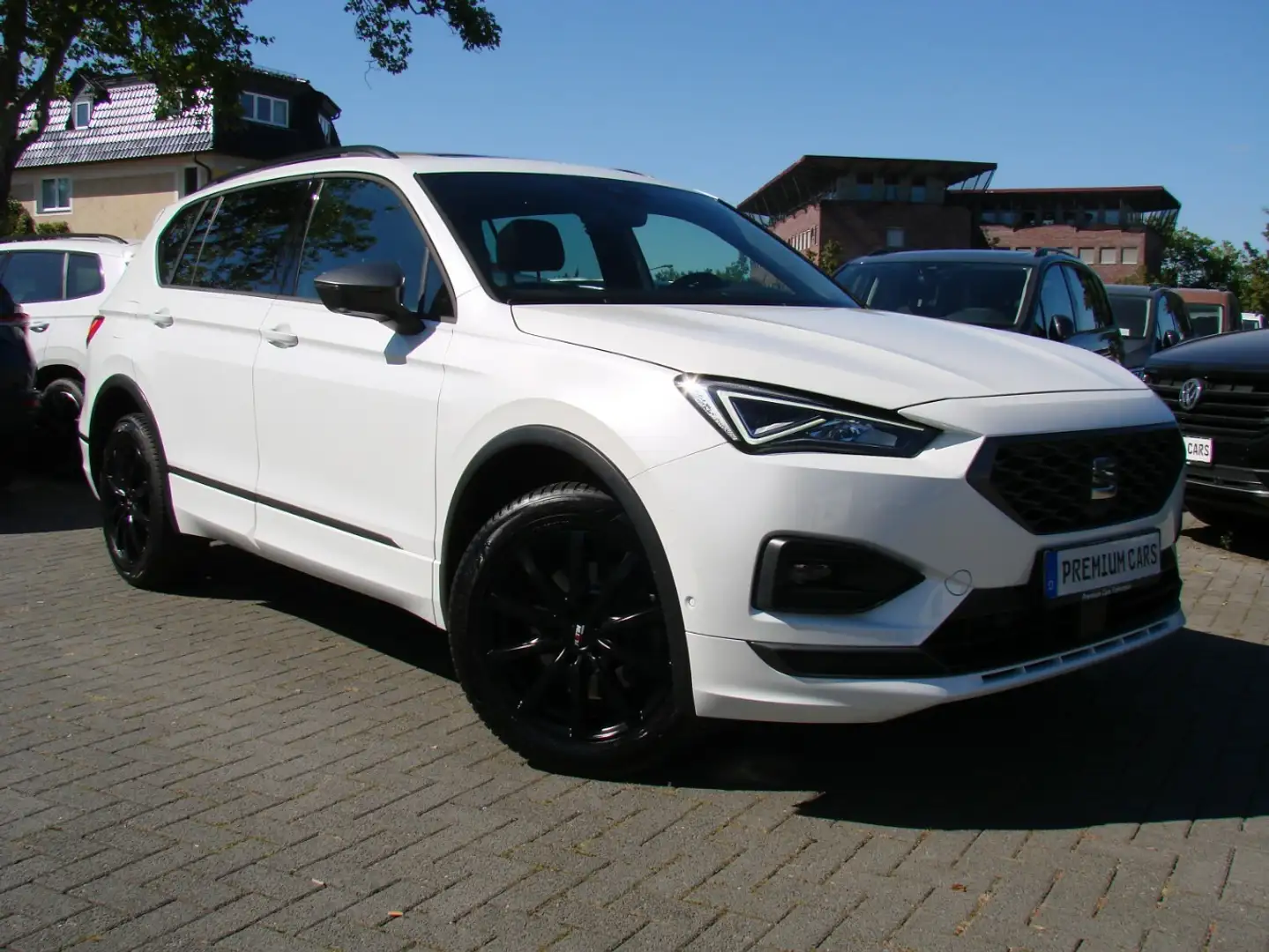 SEAT Tarraco 2.0TSI FR 4Drive 7-Sitzer 360° Panorama Weiß - 1