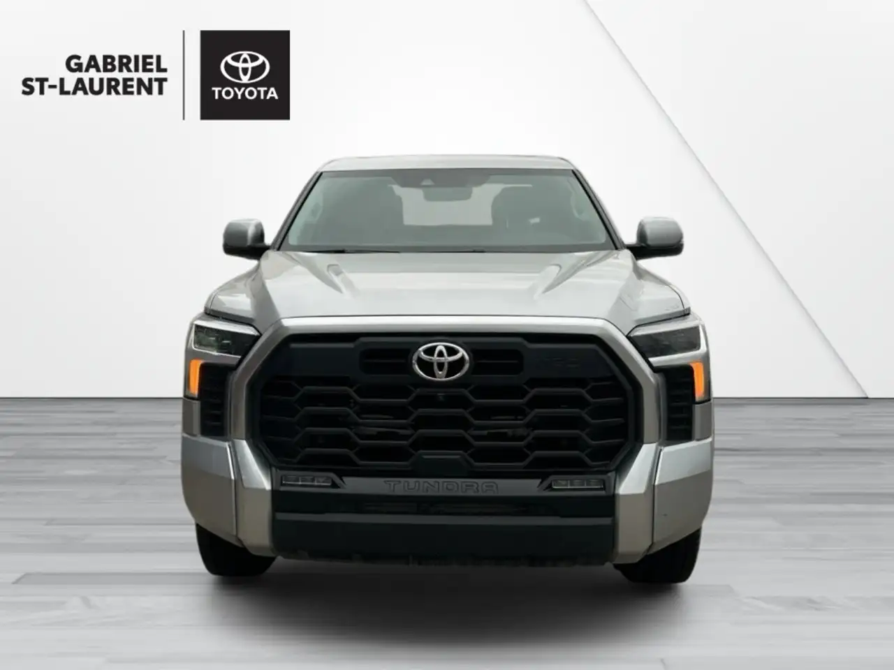 Toyota Tundra снимка Toyota Tundra