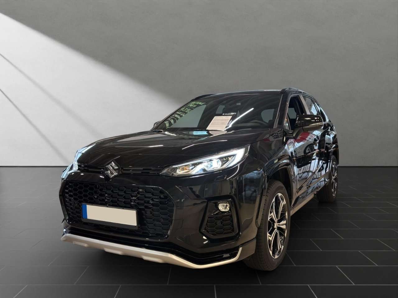Suzuki Across 2.5 Plug-in Hybrid E-CVT 4WD Top