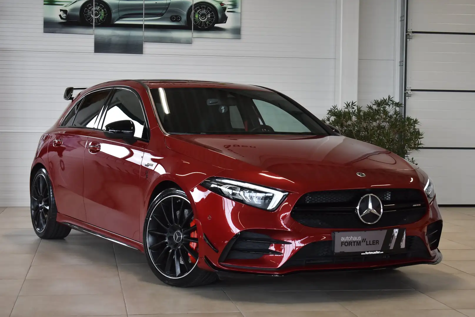 Mercedes-Benz A 35 AMG //Aerodynamik Paket Rood - 1
