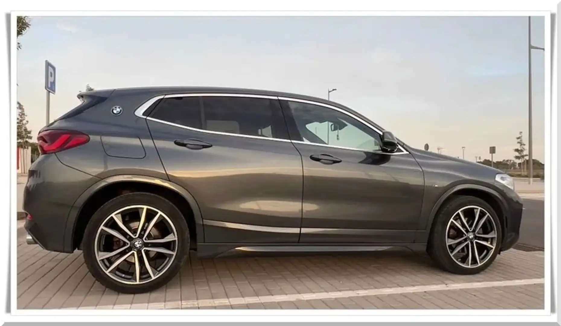 BMW X2 sDrive+18dA+M+Sport Gris - 1