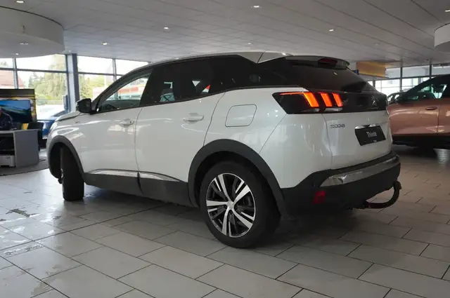 Peugeot 3008 view 12