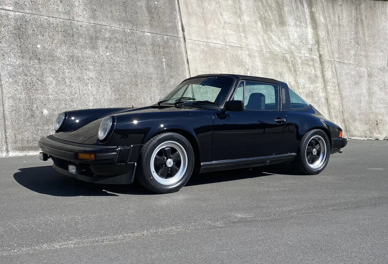 Porsche 911 SC Targa (complete overhaul), foto 1