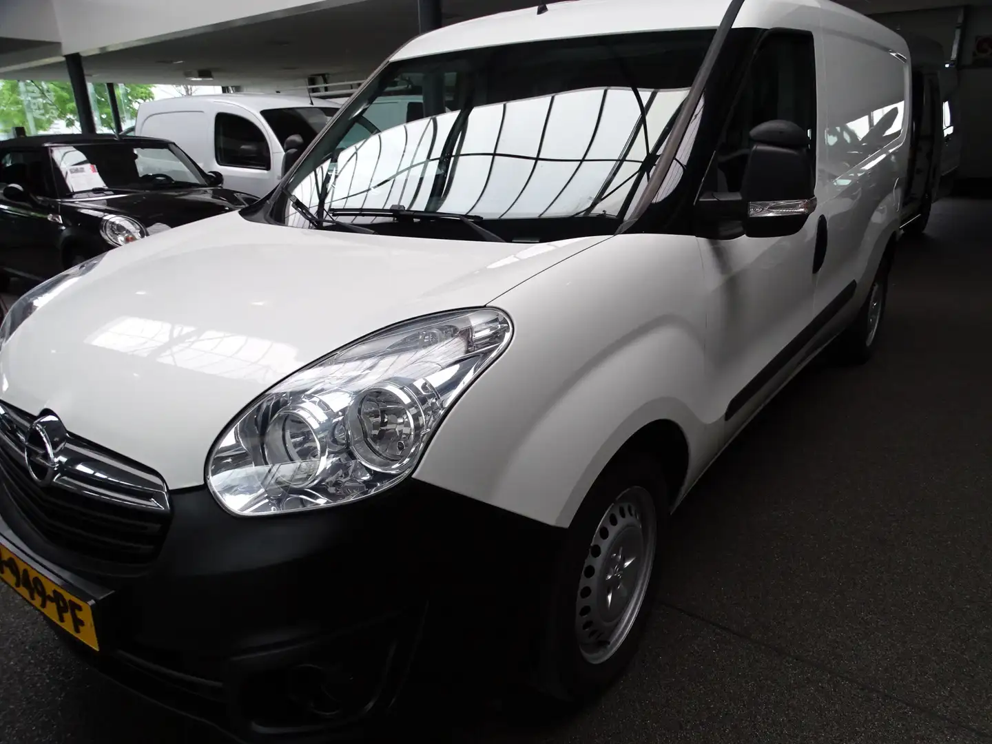 Opel Combo 1.3 CDTI, Maxi, L2H1 Edition NAvi, Inrichting, Air Weiß - 1