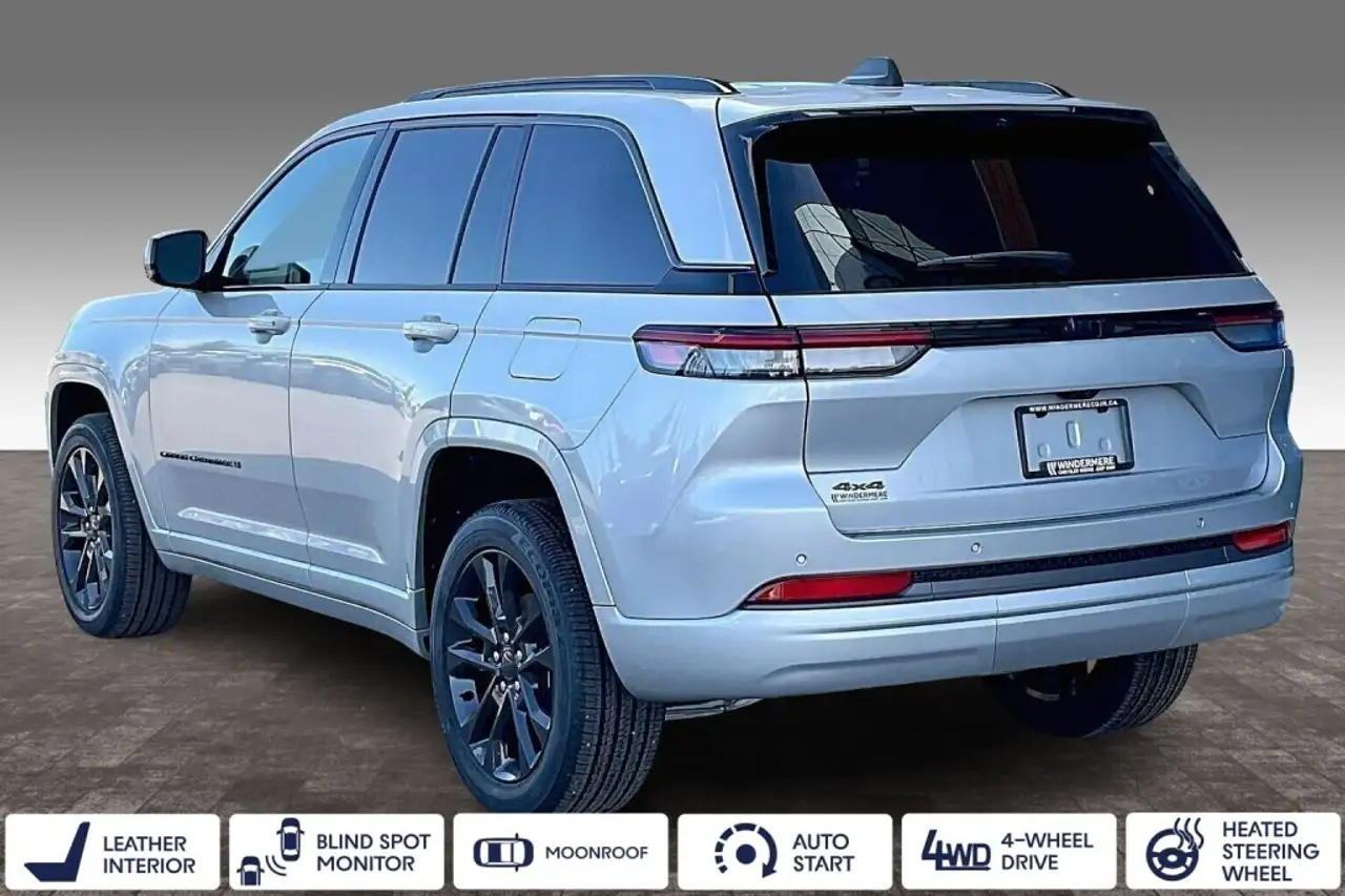 Jeep Grand Cherokee снимка Jeep Grand Cherokee